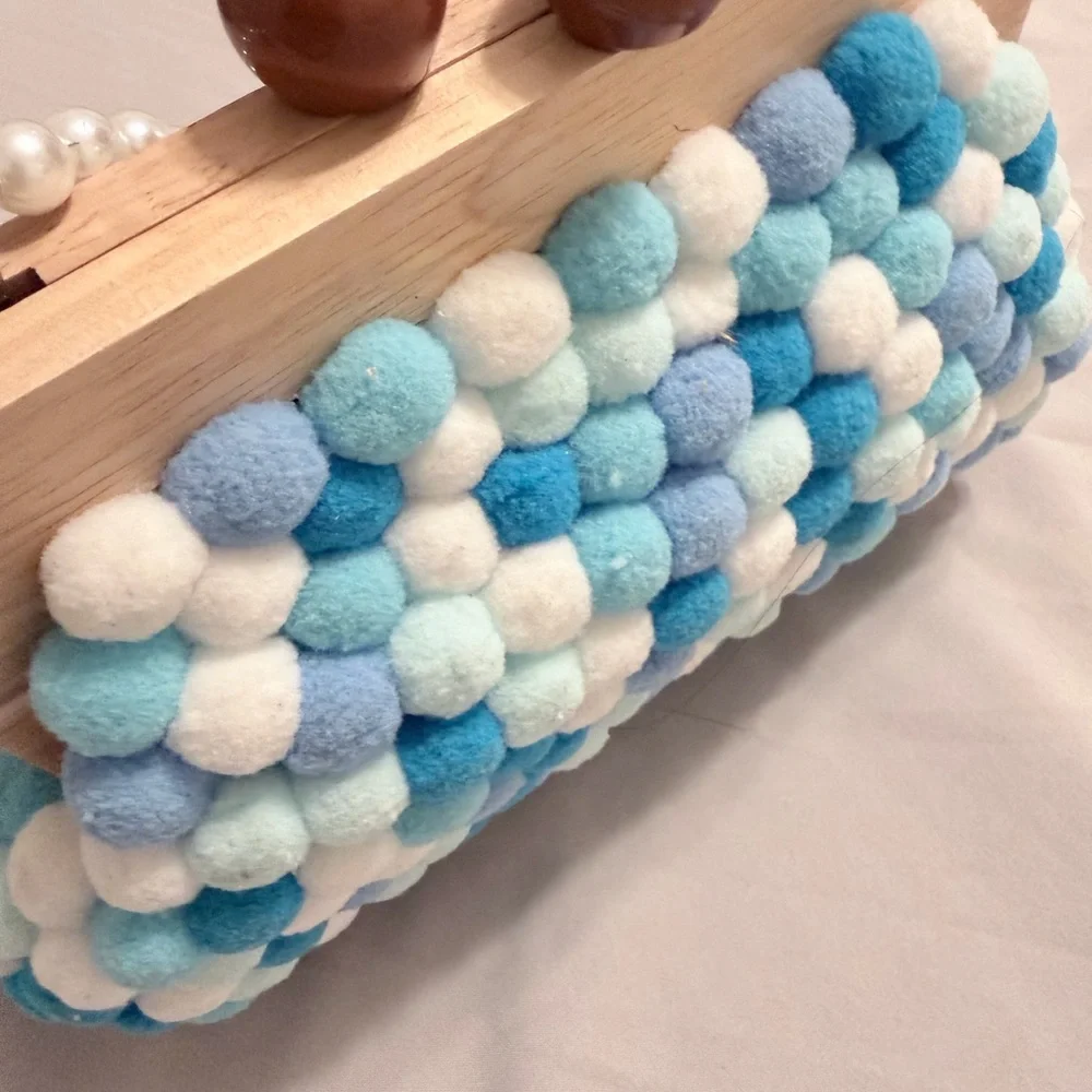 Handmade style pom